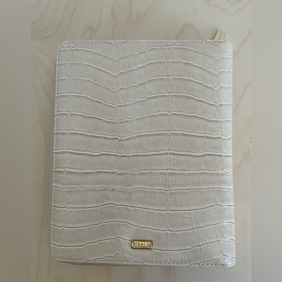 Kikki.K kikki K almond faux croc zip planner with hole punch B6 - Picture 10 of 11